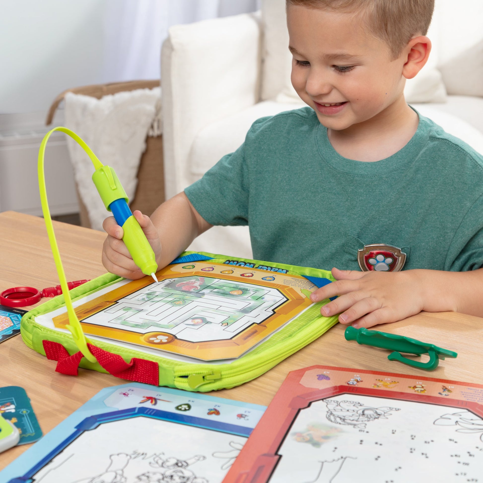 PAW Patrol Take Along Dino Adventure Play Set