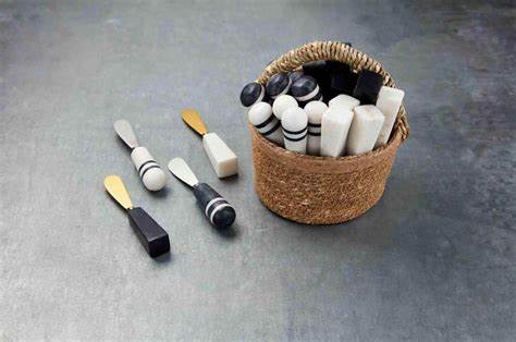 Black & White Marble Spreaders
